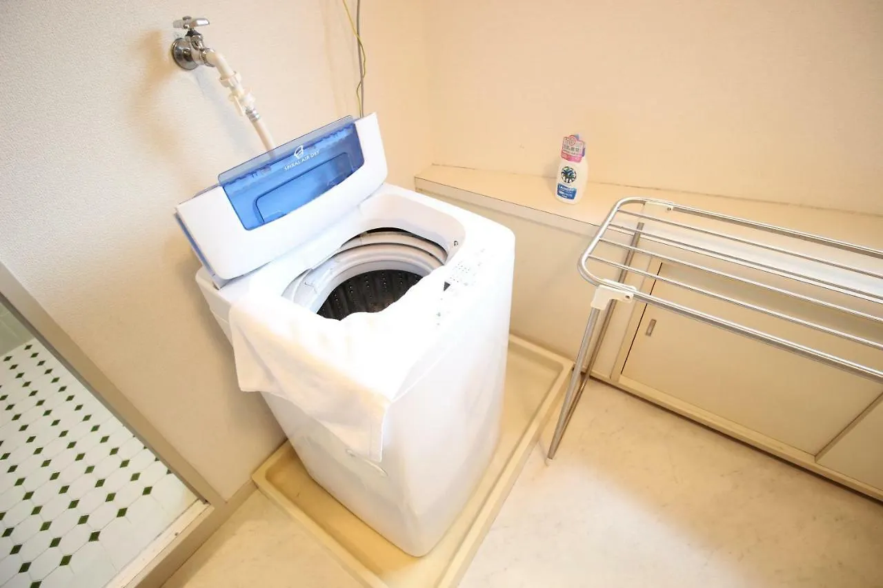 Noah'S Ark Midoribashi Apartment Osaka 0*,