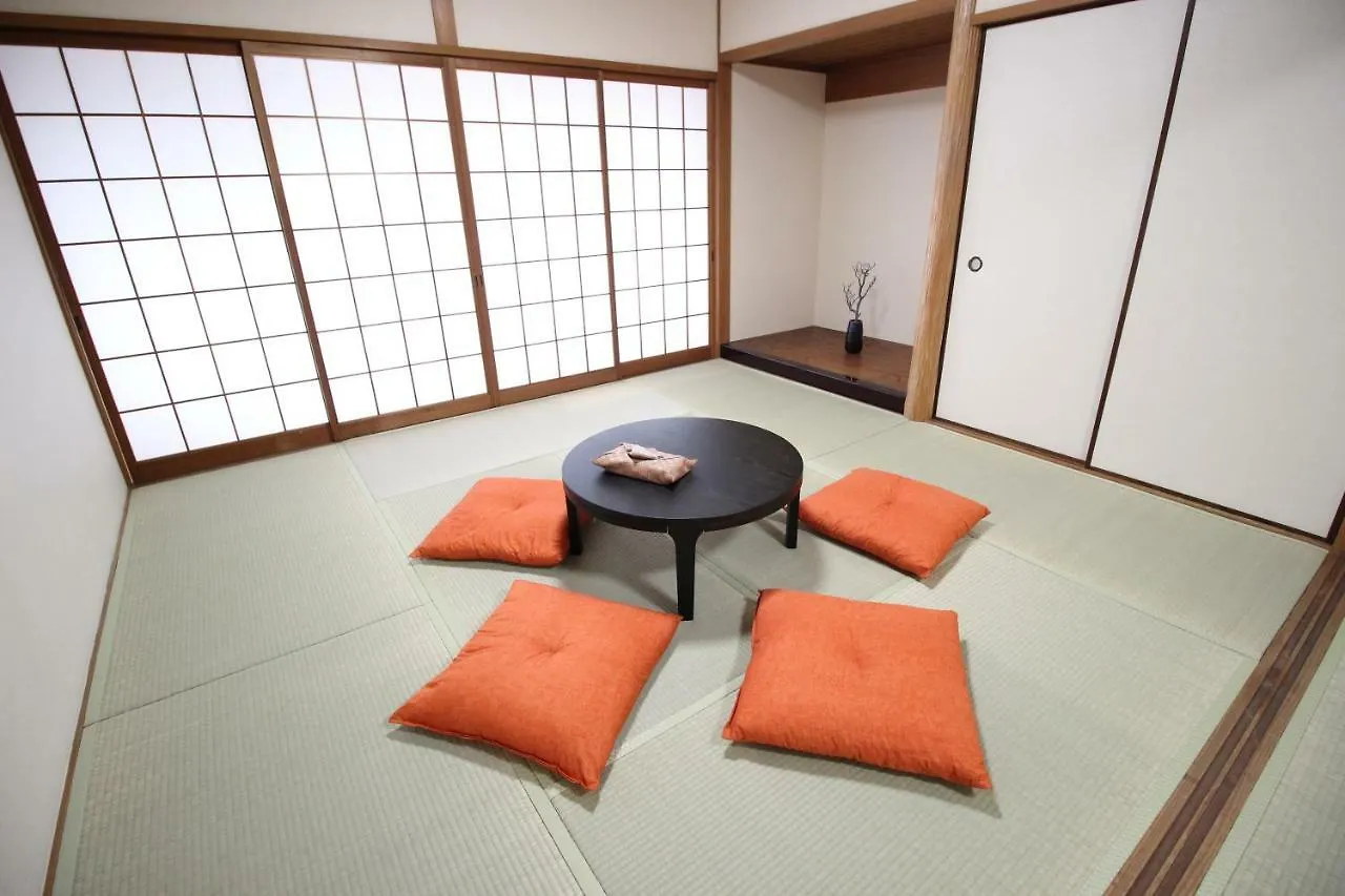 Noah'S Ark Midoribashi Apartment Osaka
